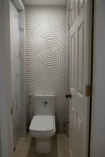 Bathroom 5, Dreamwave Hotel Ilagan, Ilagan