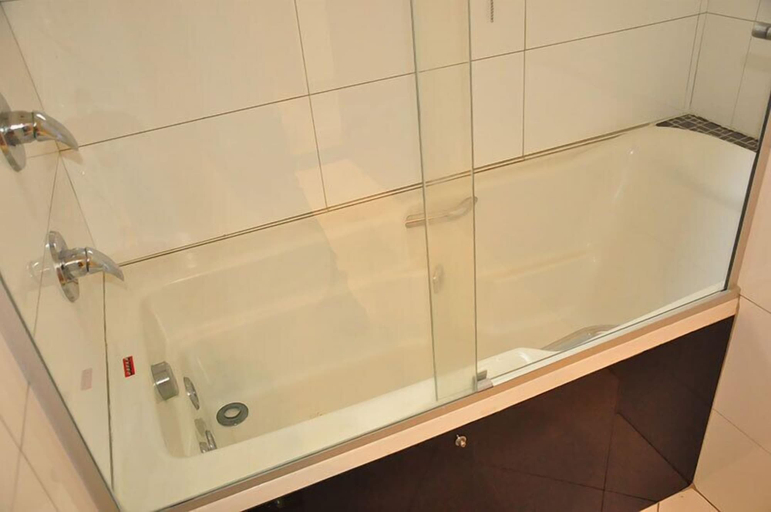 Bathroom 5, Catú Palace Hotel, Rondonópolis