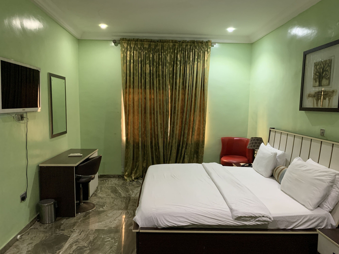 Bedroom 3, Islanders Lounge and Hotel, Kosofe
