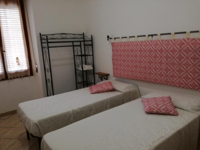 Bedroom 4, B&B Zia Amalia Villa Asfodelo, Sassari