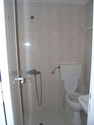 Bathroom 4, The Port, Central Macedonia