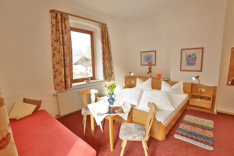 Bedroom 4, Gästehaus Ethiko, Garmisch-Partenkirchen
