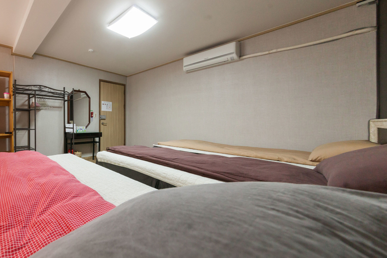 Bedroom 2, YEHADOYE Guest House, Jongno