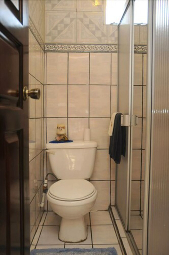Bathroom 3, Wise Living CR, San Ramón