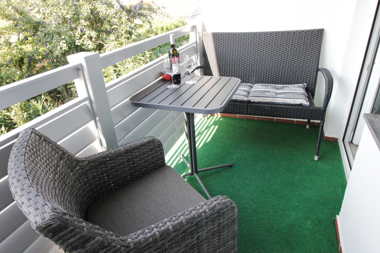 Others 5, Baum-Apartments, Oberwart