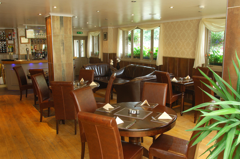 Food & Drinks 4, New Overlander Inn, Pembrokeshire