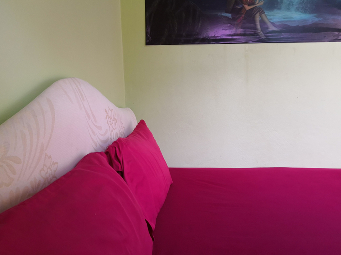 Bedroom 3, Turfan Hotel and Tigger Park, Phon Charoen