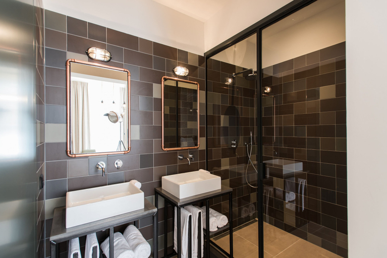 Bathroom 5, Boutique Hotel d'Oude Morsch, Leiden