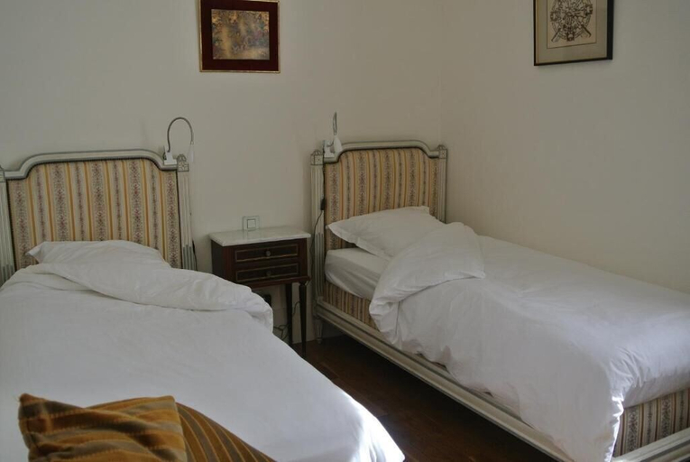 Bedroom 5, Jardins en Ville, Charente