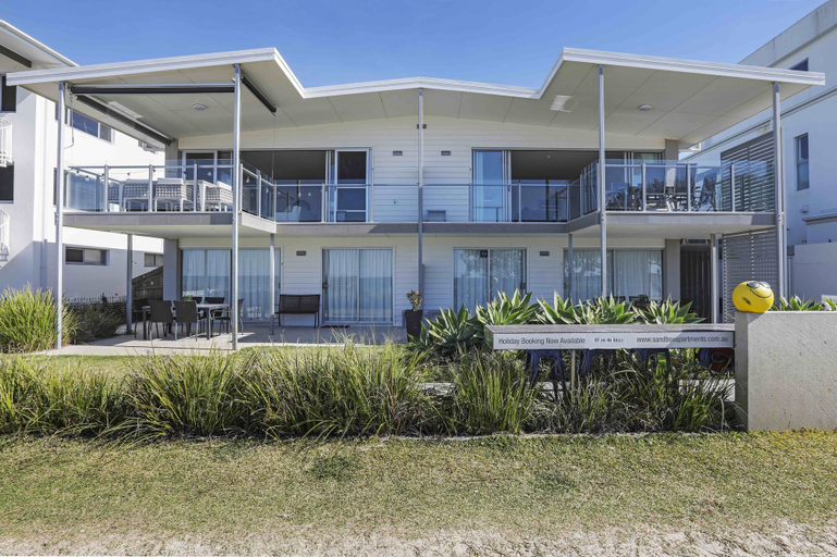 Exterior & Views 2, Sandbox Luxury Beach Front Apartments, Gold Coast