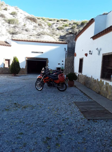 Exterior & Views 2, Cuevas Lourdes N-2, Granada