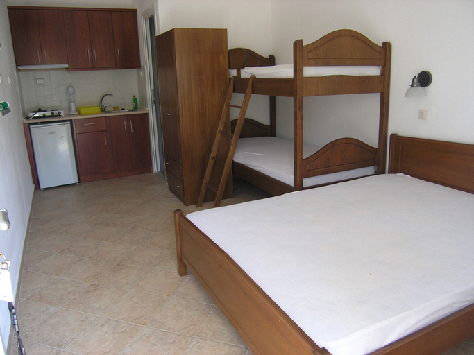 Bedroom 3, The Port, Central Macedonia