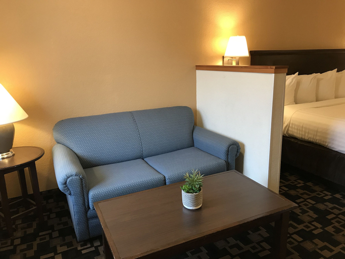 Bedroom 4, MorningGlory Inn & Suites, Whatcom