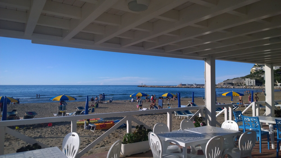 Food & Drinks 5, Villaggio Bellariva, Foggia