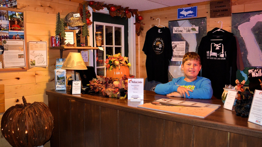 Others 1, AJ's Lodge and Oven, Ontonagon