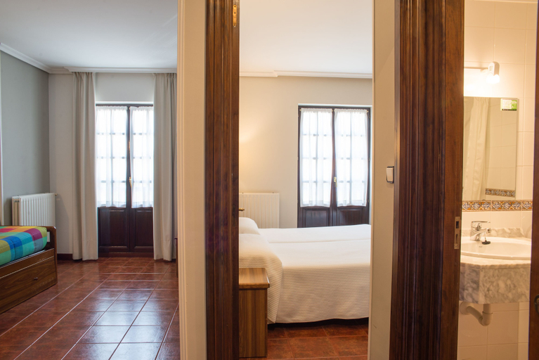 Bedroom 3, Apartamentos Capriccio, Cantabria