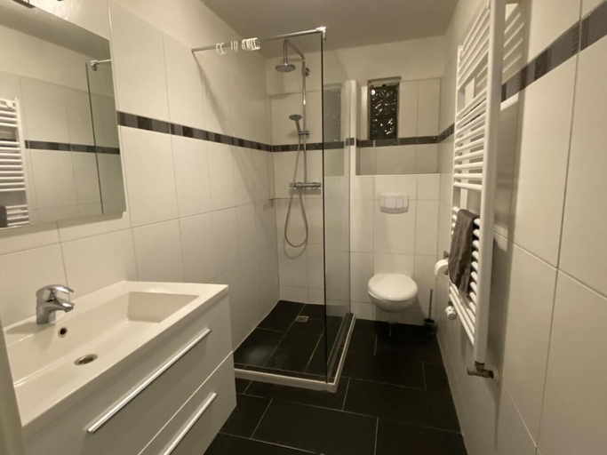 Bathroom 5, Gästehaus Kampik, Ennepe-Ruhr-Kreis