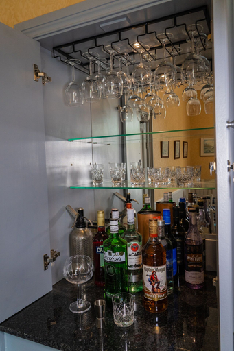 Food & Drinks 4, MonkBridge House, York