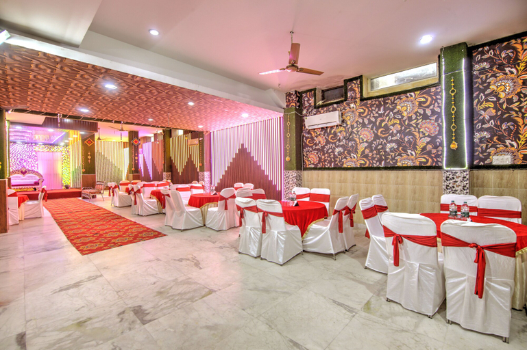 Food & Drinks, Hotel Elite Peak, Gautam Buddha Nagar