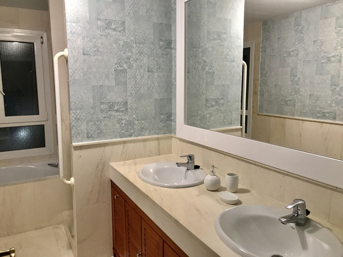 Bathroom 4, MI CAPRICHO A12 Luxury apartment on the beachfront, Málaga