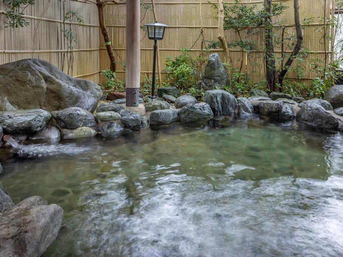 Others 5, Ama no shima, Toba