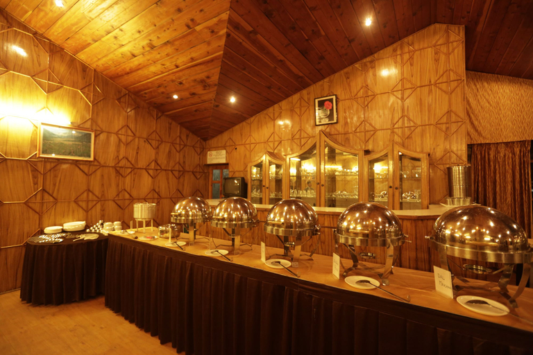 Food & Drinks 4, Glacier Resorts, Kullu