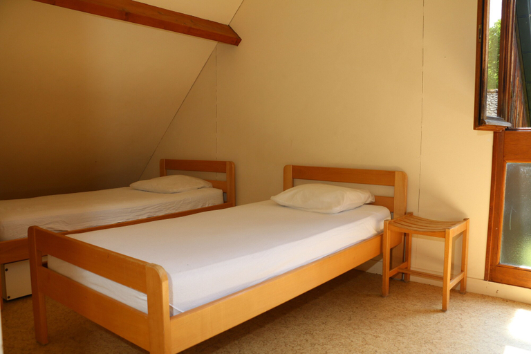 Bedroom 3, Camping le Paisserou - Chalets, Aveyron