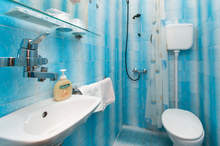 Bathroom 3, Guest House Simunovic, Dubrovačko Primorje