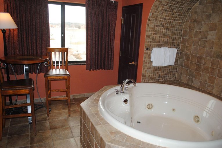 Bathroom 5, Wisconsin Dells Area Condominiums, Adams