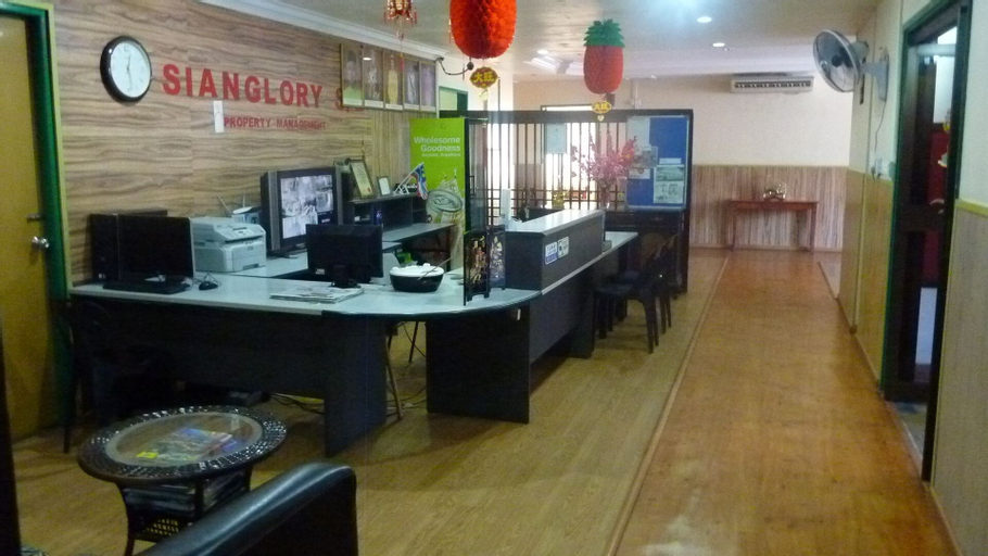 Others 5, 7 Hung Hung Inn, Kota Kinabalu