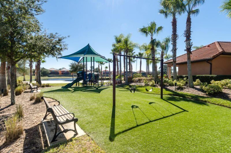 Others 4, 6 Br Pool Home with Spa and Game Room, Polk