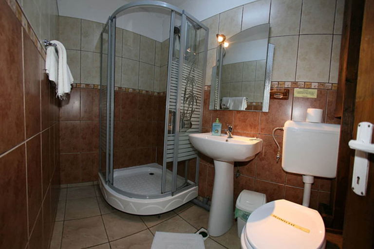 Bathroom, B&B Casa Mica Guesthouse, Municipiul Bucuresti