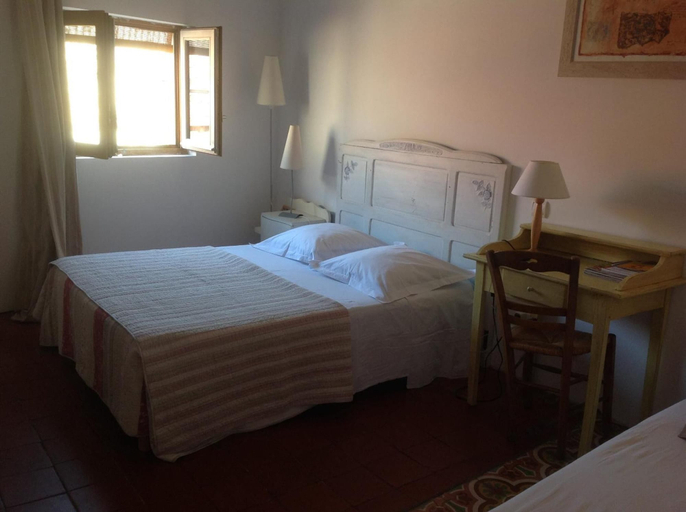 Bedroom 3, Chambres d'Hôtes de Fleurus, Hérault