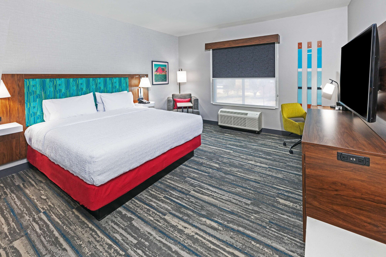Bedroom 3, Hampton Inn & Suites Canyon, Randall