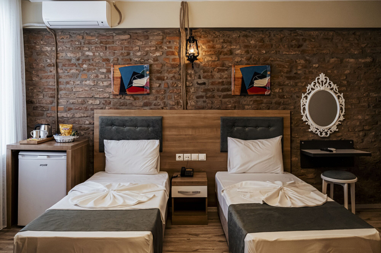 Bedroom 3, HASUNİ TAŞ HOTEL, Merkez