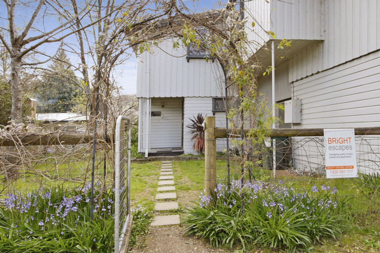 Exterior & Views 3, Le Chateau - Centrally located, Alpine - East