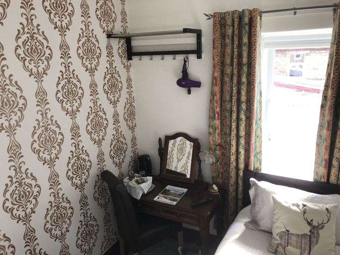 Bedroom 3, Cromarty View Guest House, Highland
