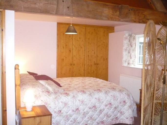 Bedroom 2, Garden Cottage & Granary, Herefordshire