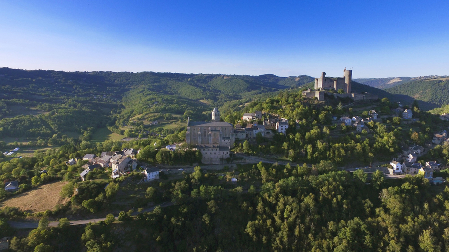 Exterior & Views 2, VVF Aveyron Najac, Aveyron