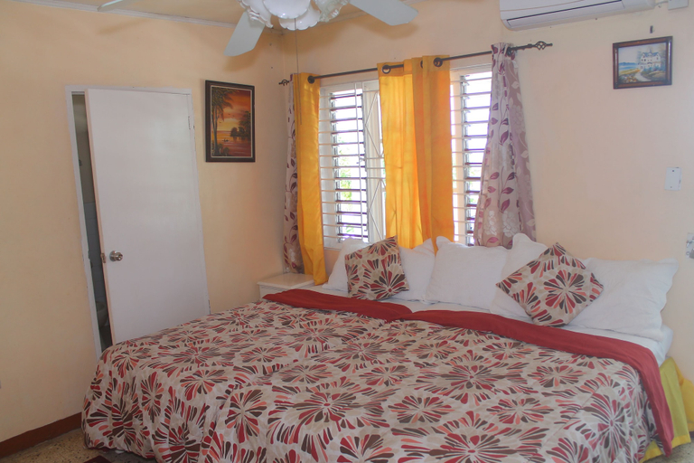 Bedroom 4, Hunter's Rest Villa