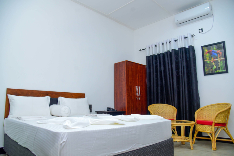 Bedroom 1, Ramsey Resort, N. Palatha Central