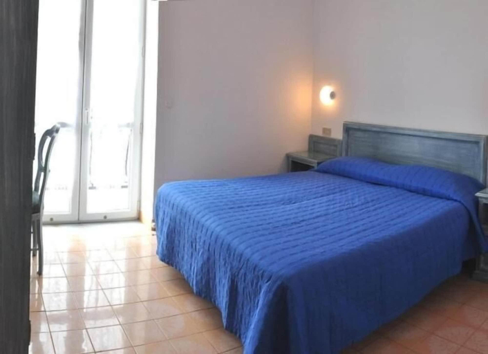 Bedroom 3, Hotel Residence Villa Teresa, Napoli