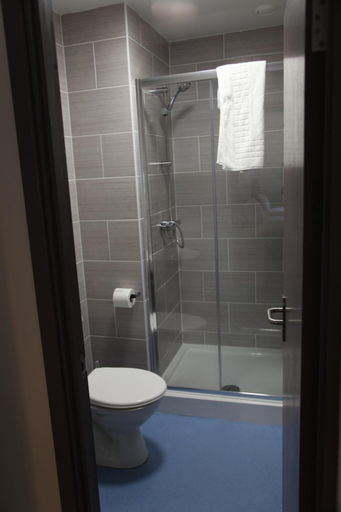 Bathroom 3, The Liberal House, Staffordshire
