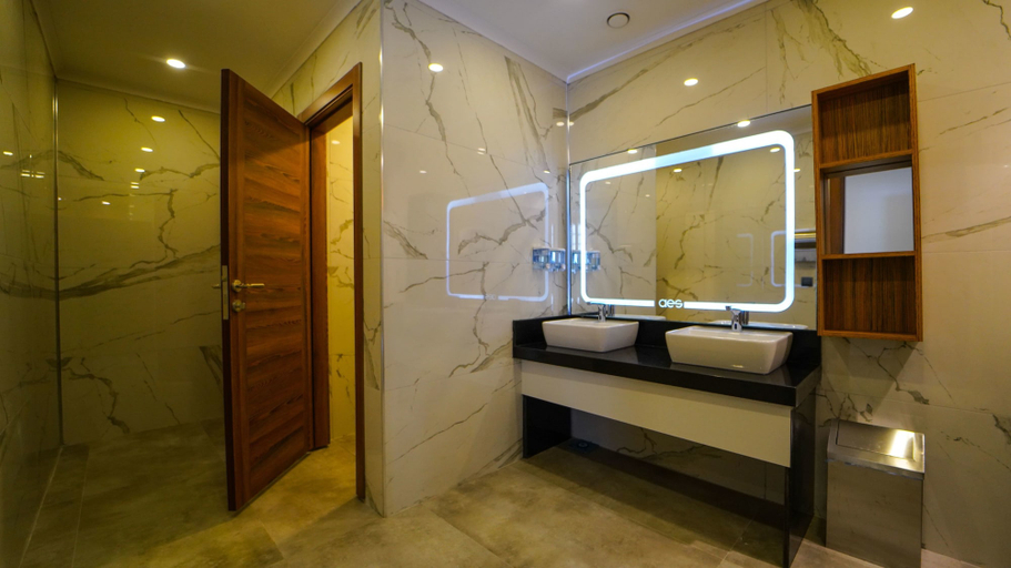 Bathroom 5, Aes Club Hotel, Fethiye
