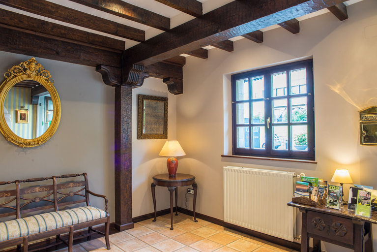 Others 5, Apartamentos Capriccio, Cantabria