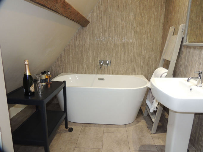 Bathroom 3, The Priory, Herefordshire