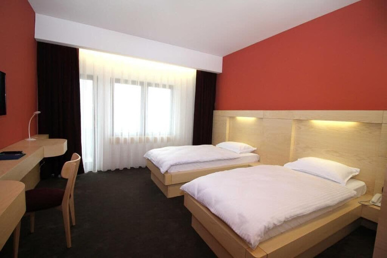 Bedroom 3, Hotel International Prishtina, Priština