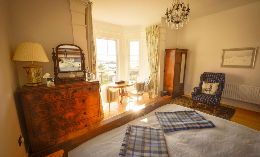 Bedroom 3, Screebe House