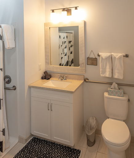 Bathroom 3, The Mill Inn, Piscataquis