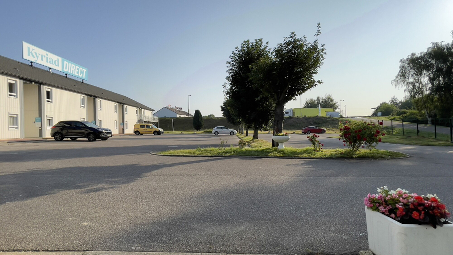 Exterior & Views 2, Kyriad Direct Rouen Sud - Val de Reuil, Eure
